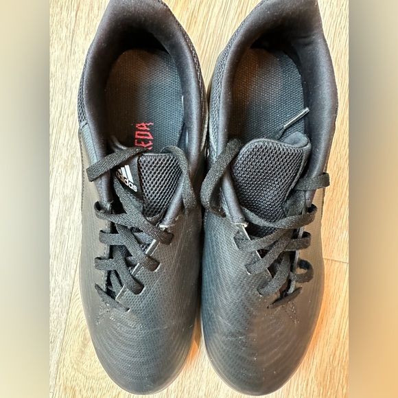 adidas Shoes Adidas Predator Edge4 Sala Indoor Soccer Shoes Youth